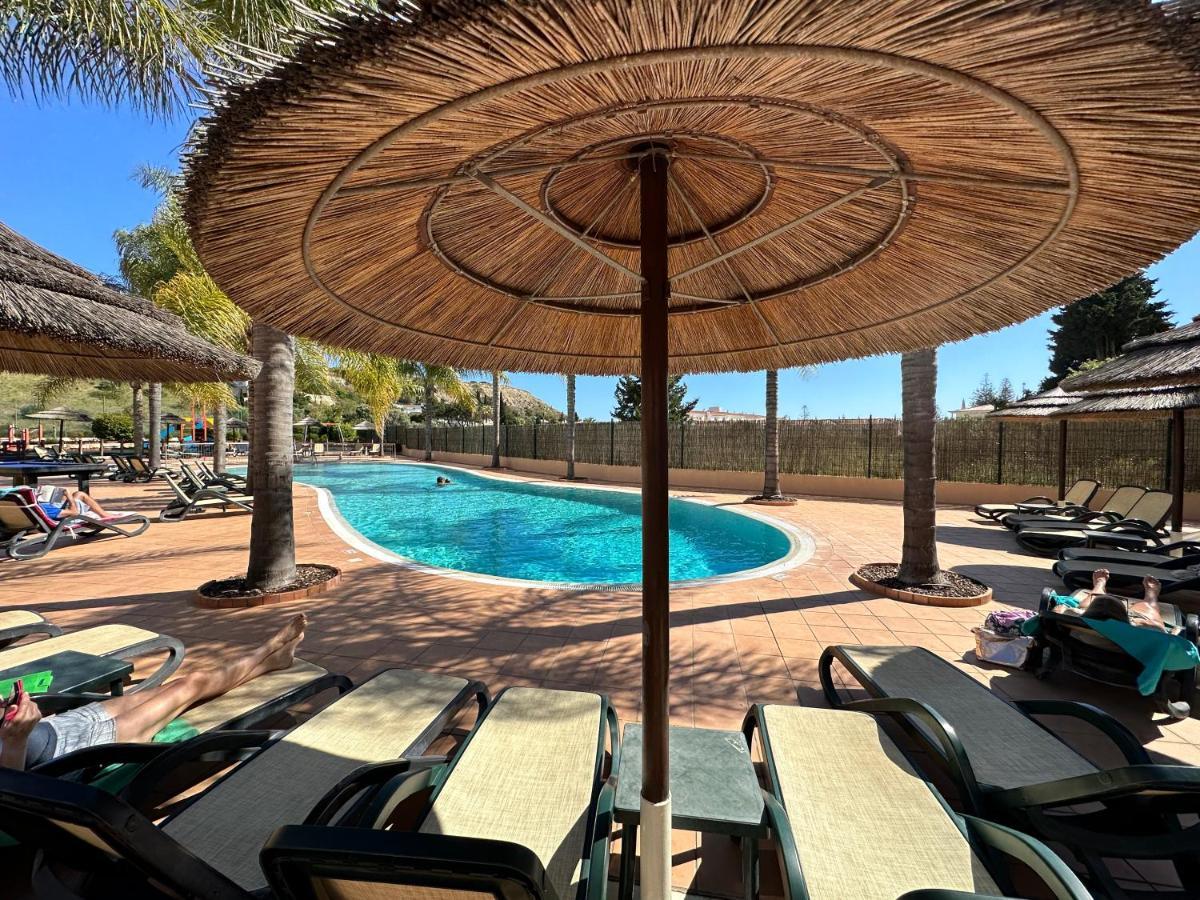 Baia Da Luz Luz Beach 1 Bedroom Apartment المظهر الخارجي الصورة